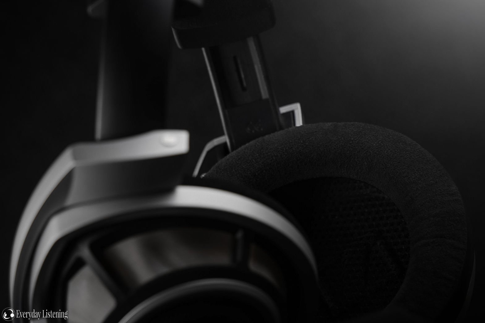 Sennheiser HD800 Yaxi Pads Review – Smooth, Subtle – Everyday